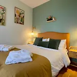 Chambres D\'Hotes Chateau De Jonquieres